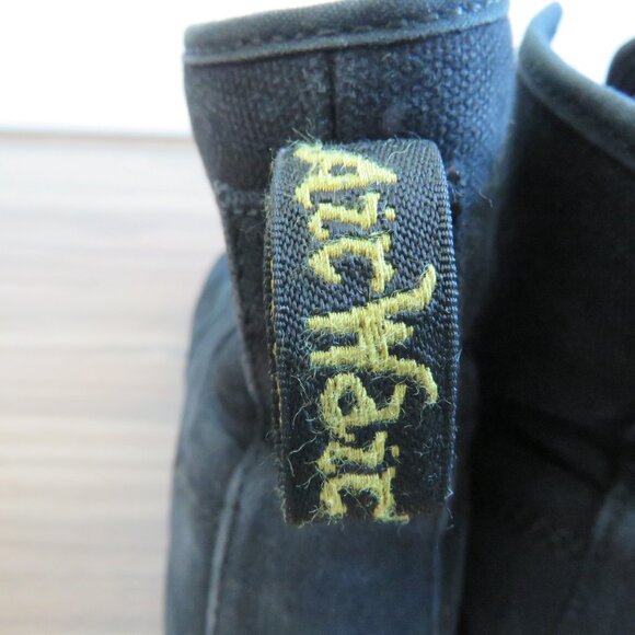 Black High-Top Women's Shoes - Picture 10 of 12